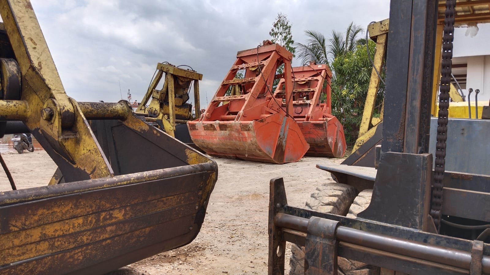 WhatsApp Image 2024-08-28 at 19.54.57 (1)